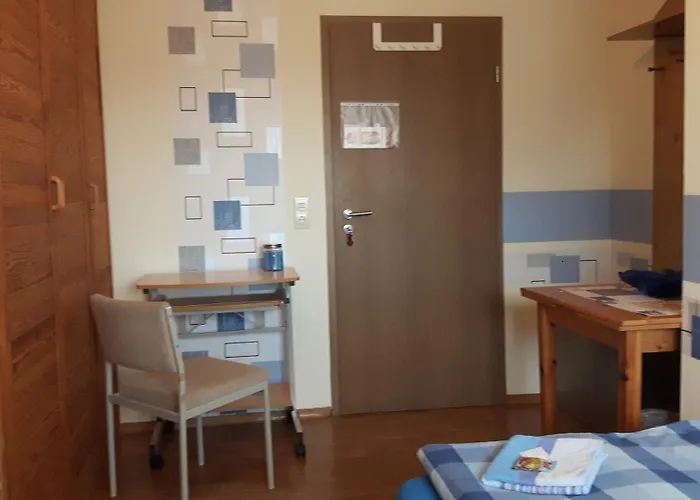 Quarto em Acomodações Particulares Monteurzimmer Beate Ackermann Hochstadt am Main