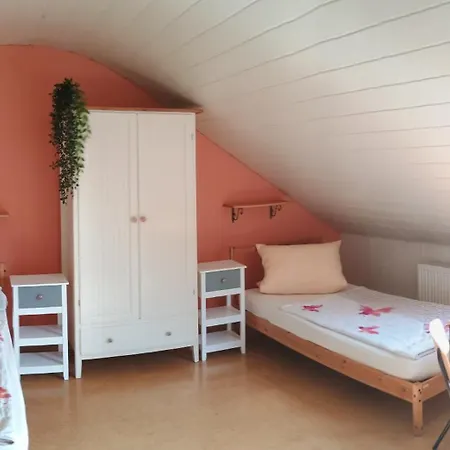 Проживание в семье Monteurzimmer Beate Ackermann Hochstadt am Main